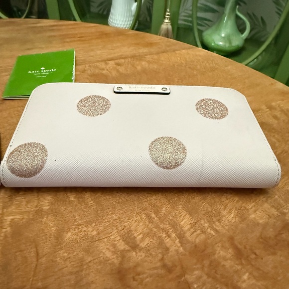 Kate Spade Black and Pink Polka Dot Wellesley Handbag and Neda Wallet Set - Picture 9 of 16